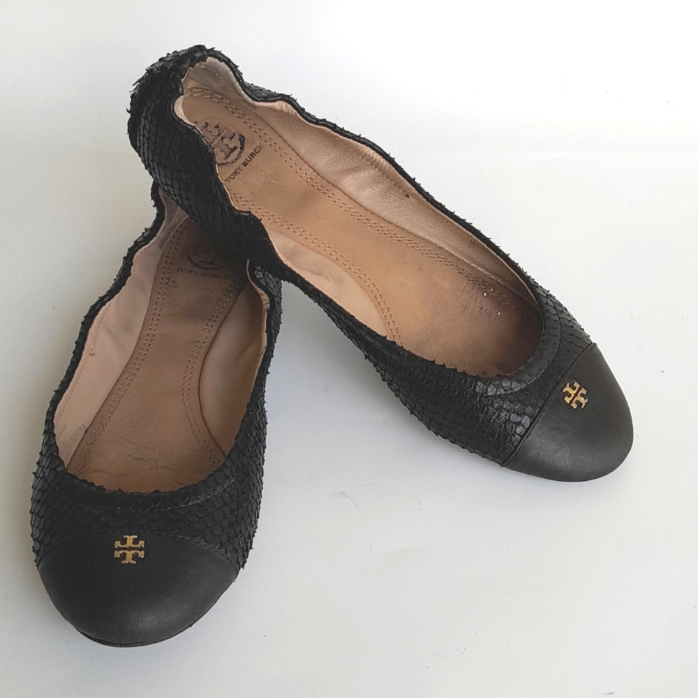 Tory Burch York Black Snake Ballet Flat Size 6.5 Women